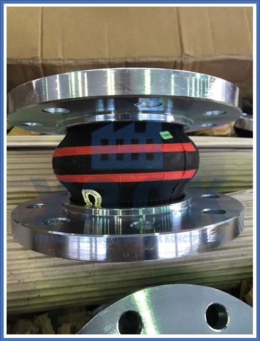 компенсатор резиновый фланцевый в Череповце